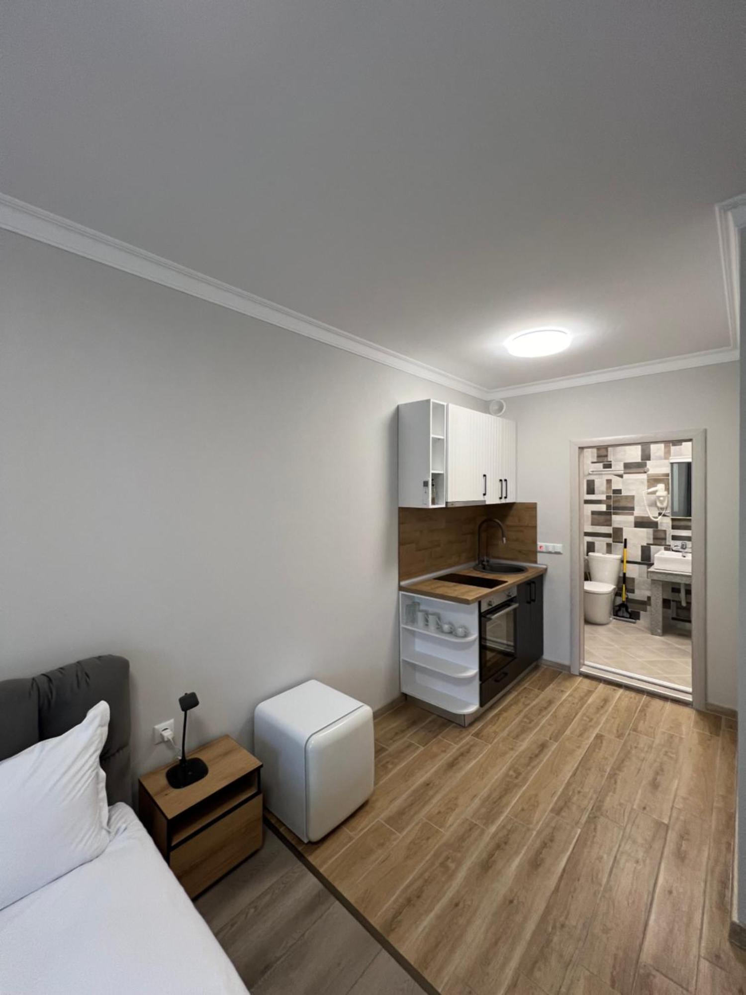 Green Park Apartments And Rooms For Guests أسينوفغراد المظهر الخارجي الصورة