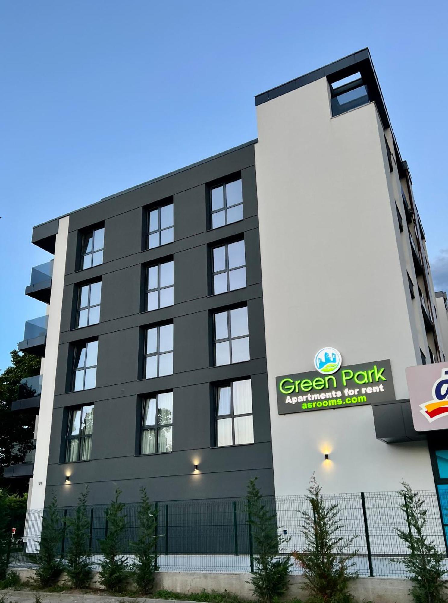 Green Park Apartments And Rooms For Guests أسينوفغراد المظهر الخارجي الصورة