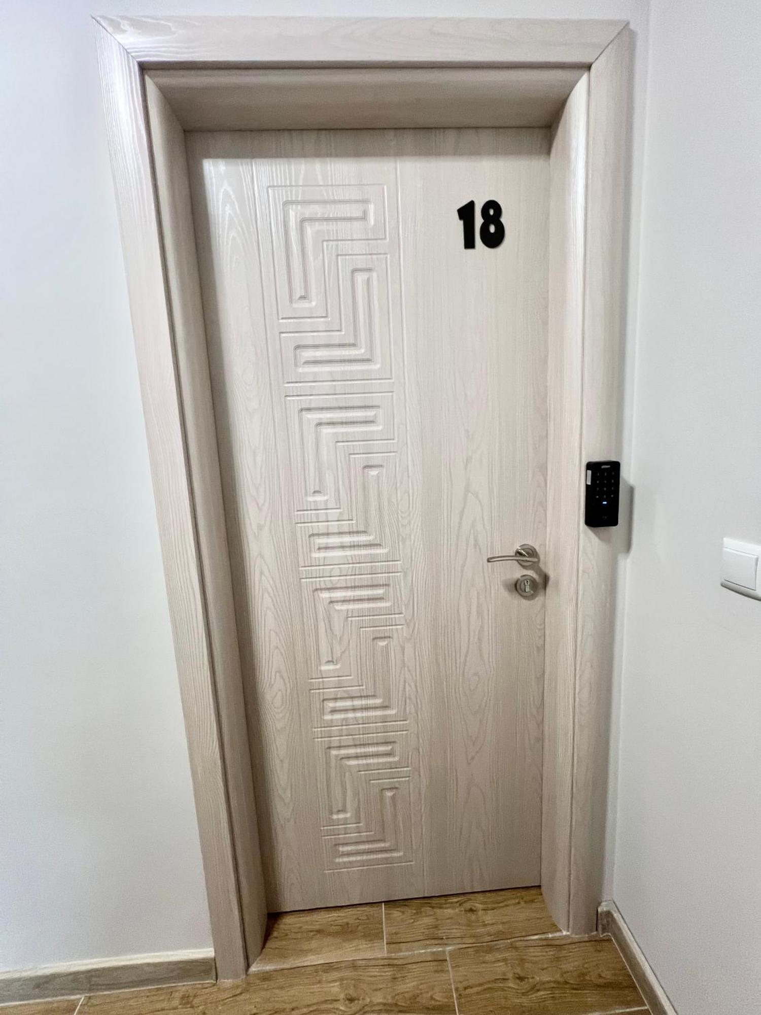 Green Park Apartments And Rooms For Guests أسينوفغراد المظهر الخارجي الصورة