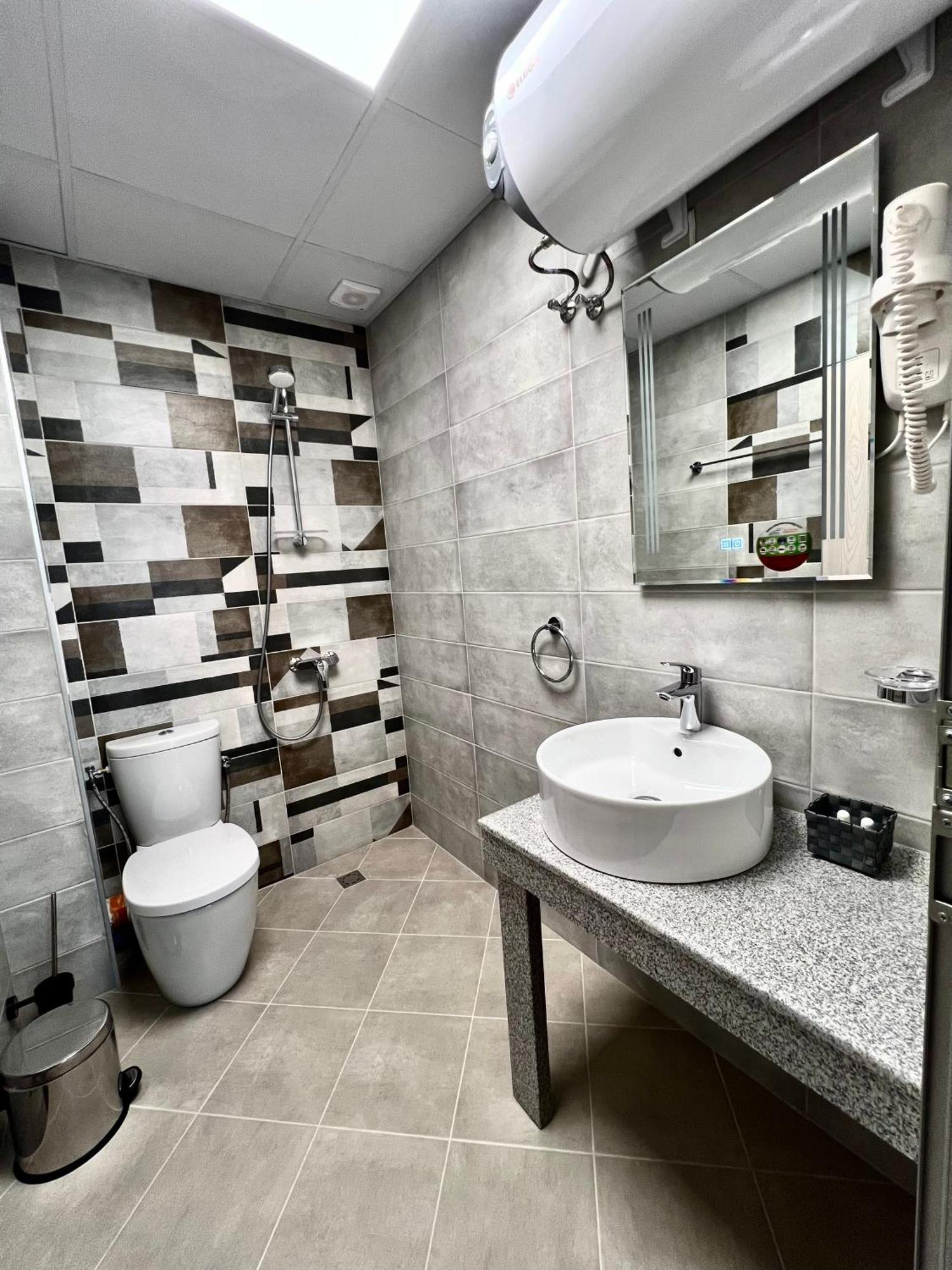 Green Park Apartments And Rooms For Guests أسينوفغراد المظهر الخارجي الصورة